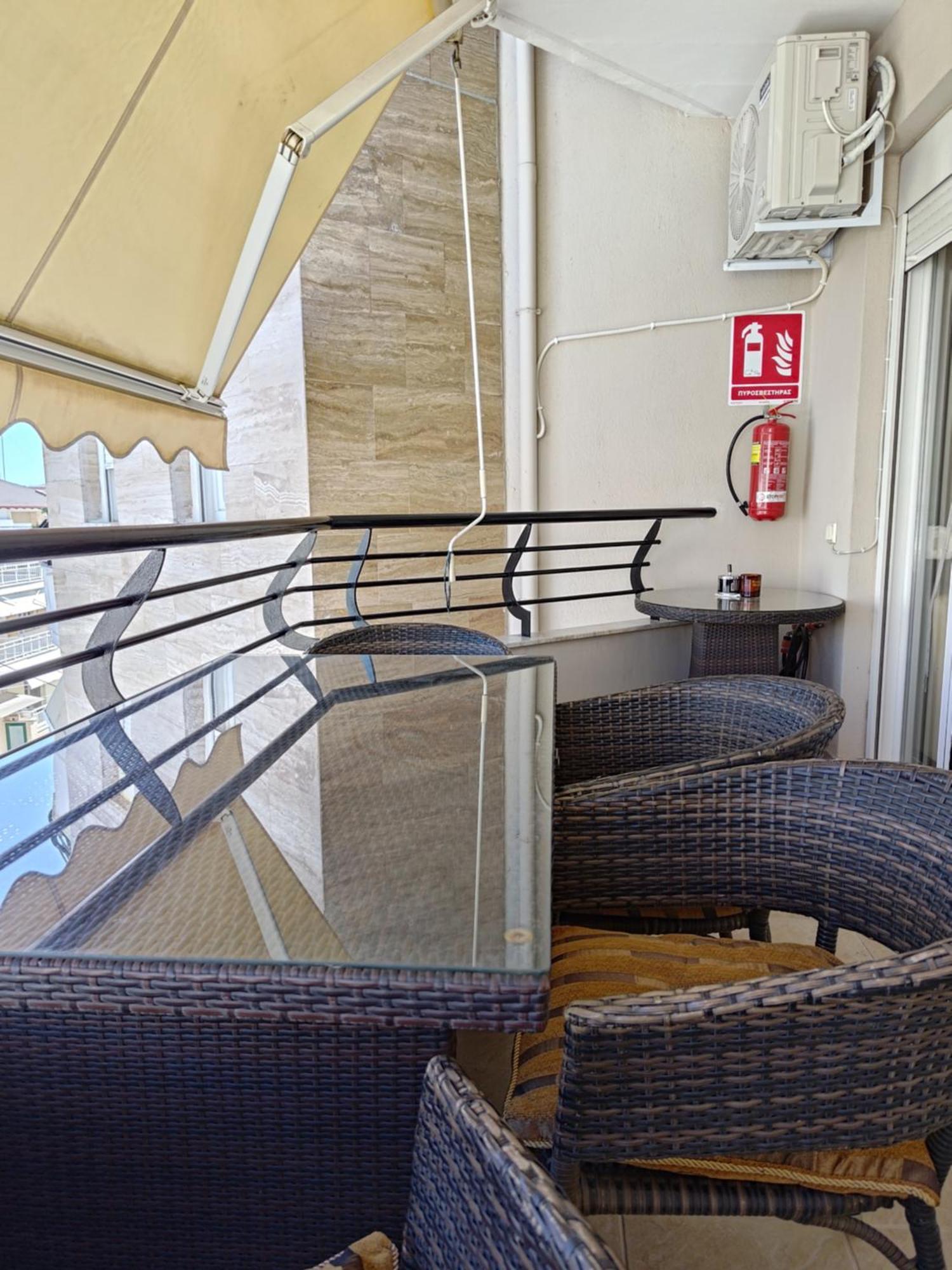 Jordan Downtown Apartment & Parking Kateríni Ngoại thất bức ảnh